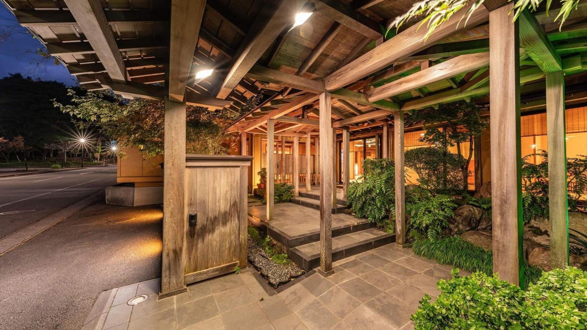 Hotel Kashintei Shirahama Semboku Exterior foto