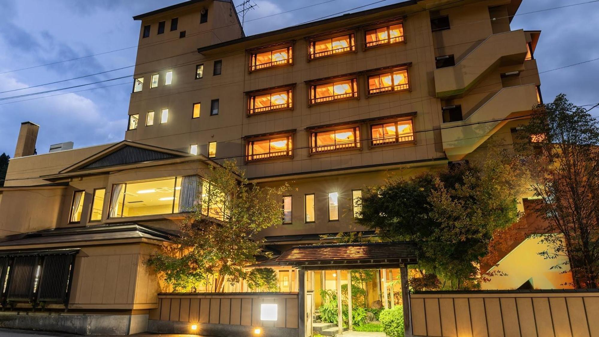 Hotel Kashintei Shirahama Semboku Exterior foto